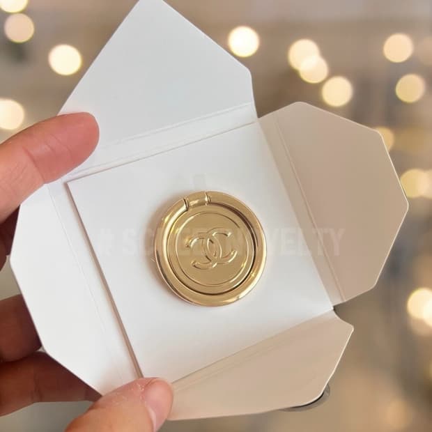 샤넬뷰티 VIP 그립톡 골드