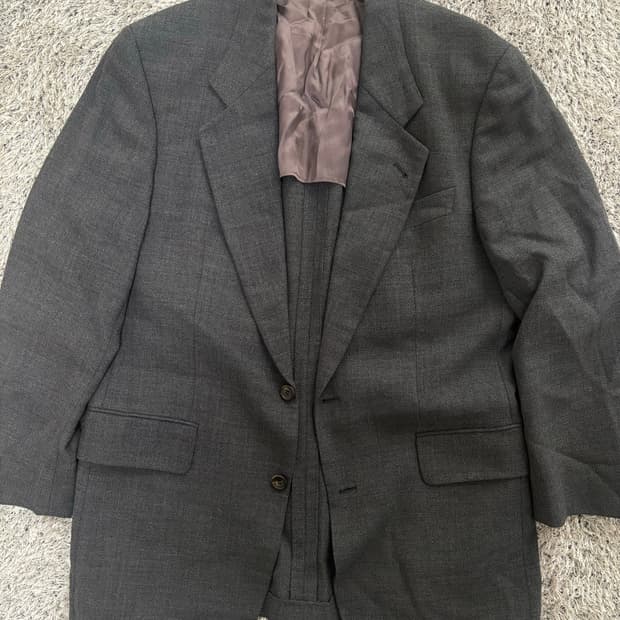 독일제 HUGOBOSS 블레이저 사이즈 100-105