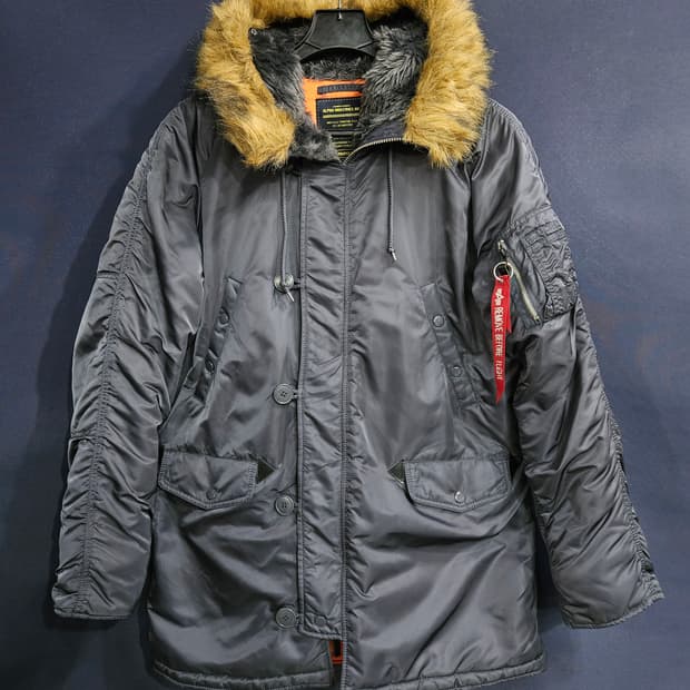 알파인더스트리 다크그레이 유광 남성 105 야상점퍼 패딩 