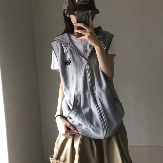 퀵실버 오버핏 후드 베스트