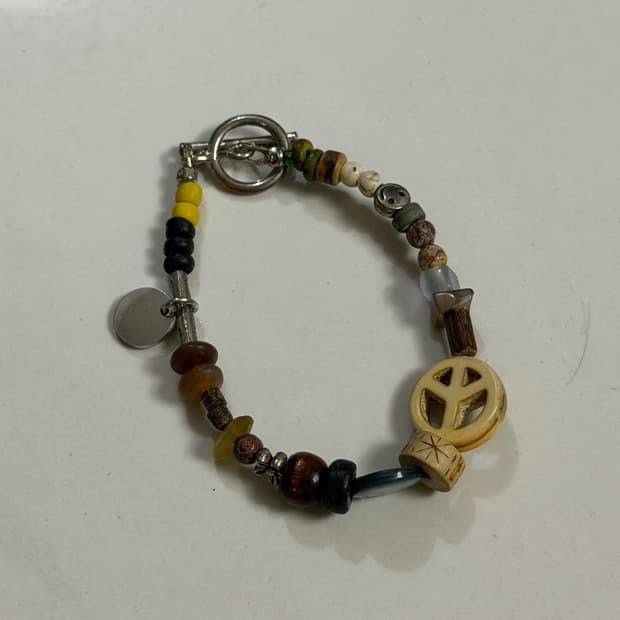 토우토우 아카이브 피스마크 심볼 비즈 팔찌