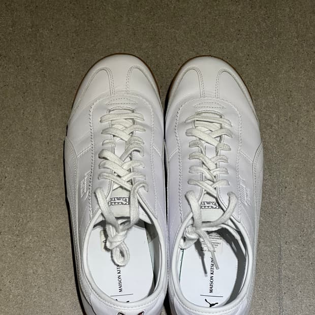  메종키츠네 X 푸마 로마 스니커즈 290