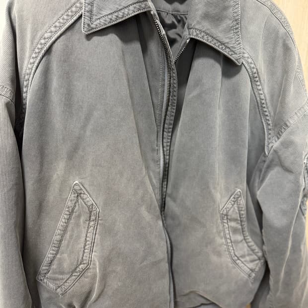 준지 컬렉션 마이크로 코듀로이 MA-1 46사이즈 판매합니다☺️