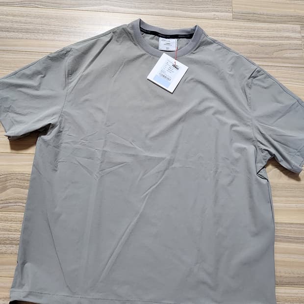 지오지아나일론우븐반팔티셔츠라이트그레이