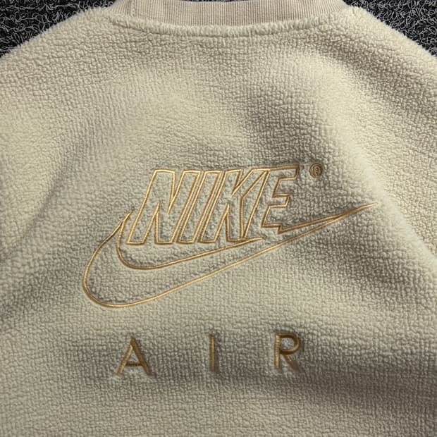 나이키 멀티로고 디테일 쉐르파 플리스 웜업 2269