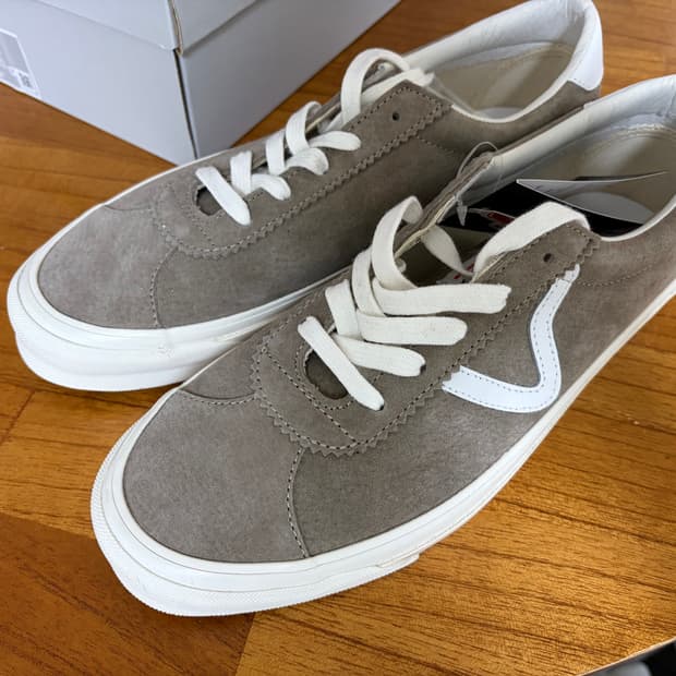 반스 볼트 에포크 월넛 색상 275