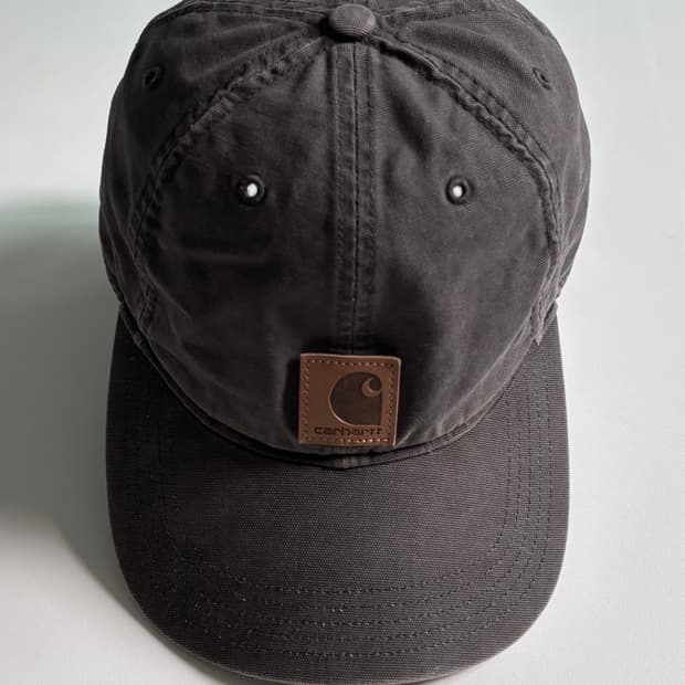 Carhartt  카키브라운 볼캡