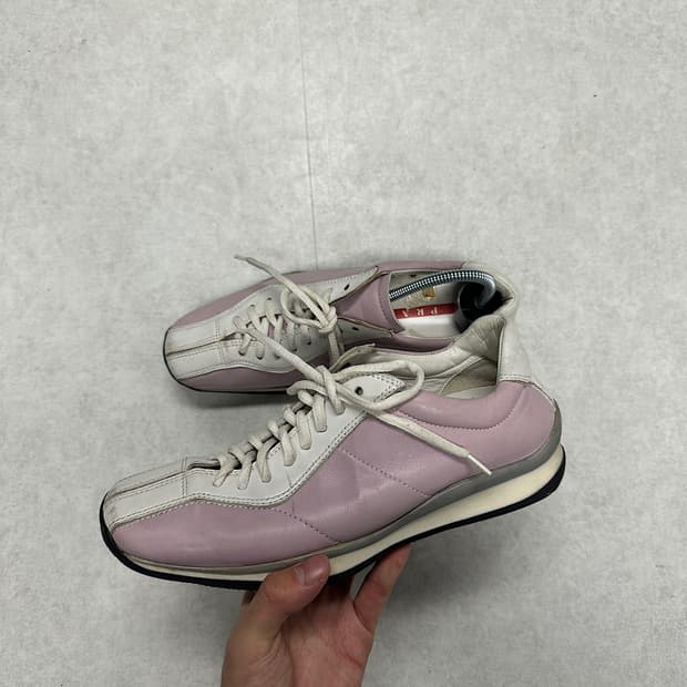 Prada pink leather shoes
