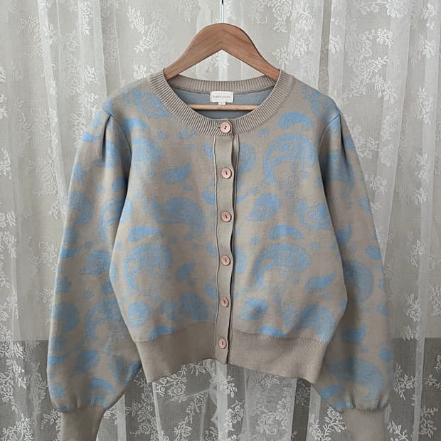 S) 플라스틱아일랜드 페이즐리 가디건