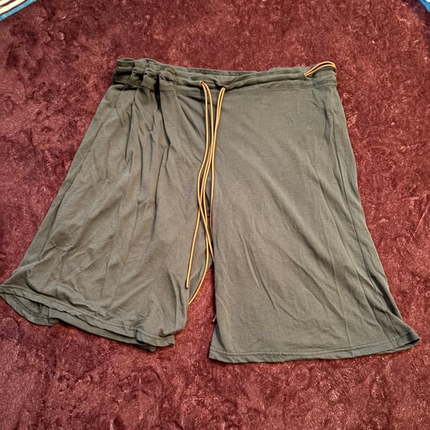 Ulika sanctus CURTAIN HALF PANTS charcol