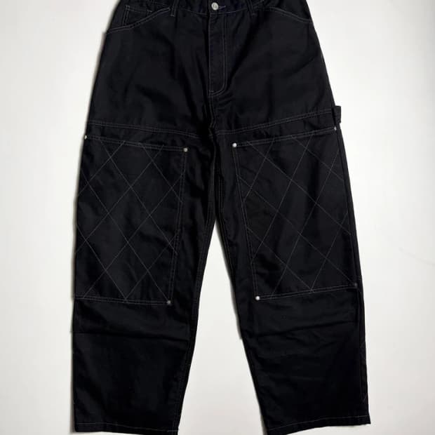 인템포무드 25SS 허니콤 더블니 워크 블랙 팬츠 R2435