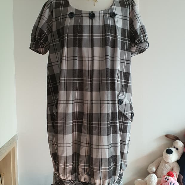 [모리걸] 체크무늬 반팔 벌룬 원피스