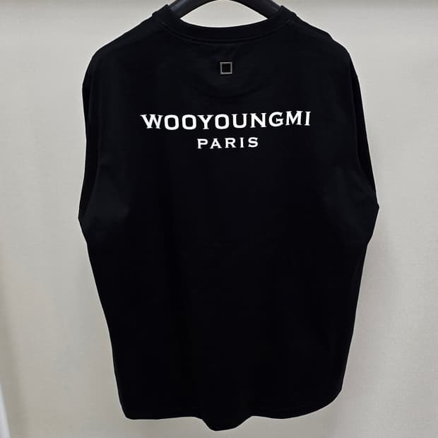 25fw 우영미 백로고 반팔 티셔츠 52사이즈 110 판매