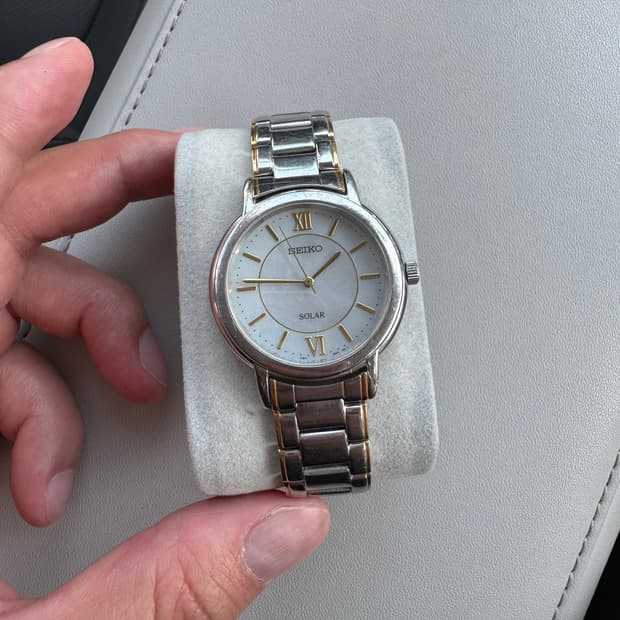Seiko vintage solar combi