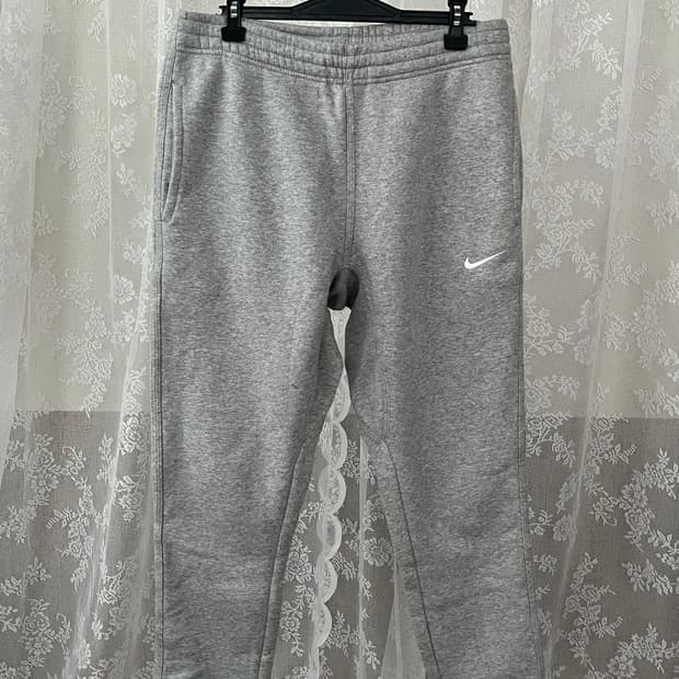 L) 나이키 기모 트레이닝 팬츠 그레이