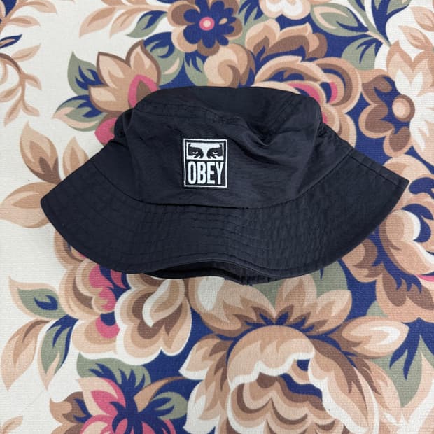오베이 Obey 아이콘로고 나일론 버킷햇(블랙)