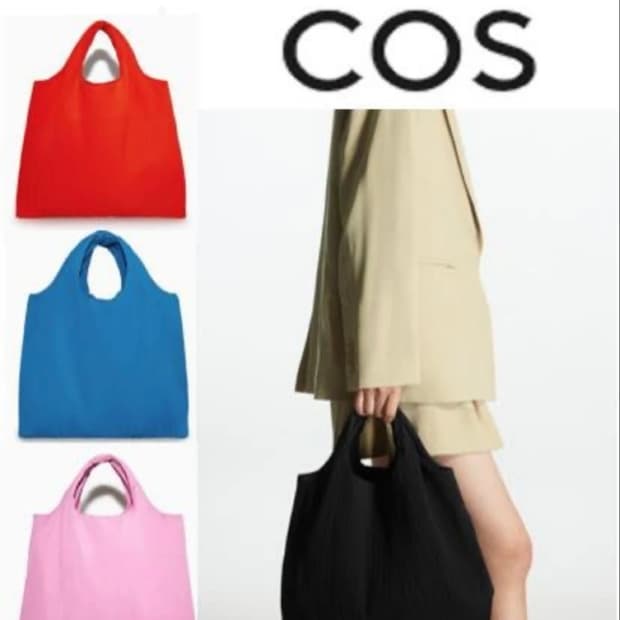 Cos 플리츠백 블랙