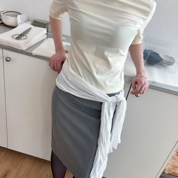 BREEZE ARCHIVE 보트넥 하프 슬리브 티셔츠 - 버터