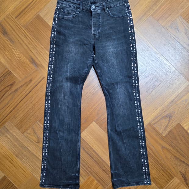 Ksubi 블랙 데님 옆라인 포인트 부츠컷 청바지