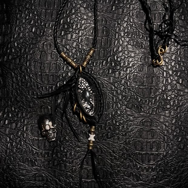 Scorpion necklace 078