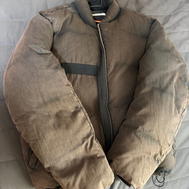 [2] 이얼즈어고 올드 이펙트 구스 다운 푸퍼 자켓 (더스티 블랙)