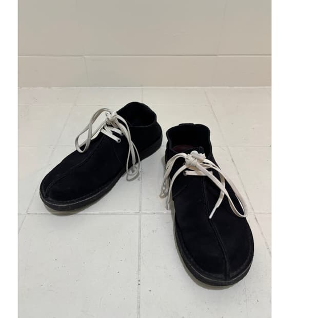 클락스 데저트 트랙