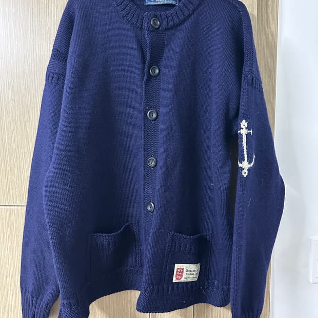 Guernsey 건지울른스 피셔맨 가디건 네이비 44