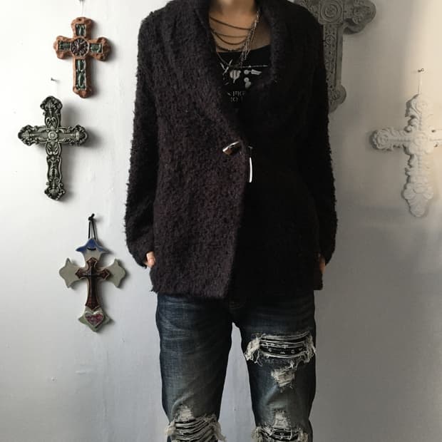 Thick neck point knit cardigan