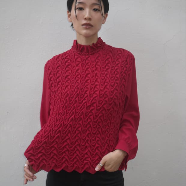 Red wrinkle blouse