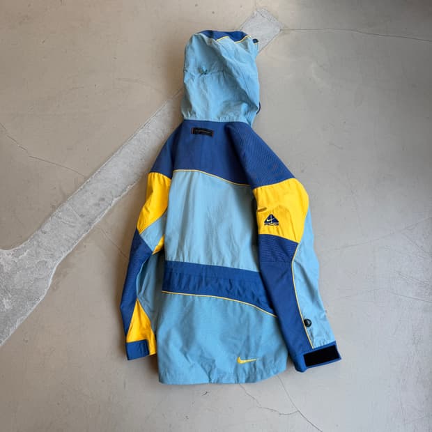 나이키 acg 스톰핏 자켓