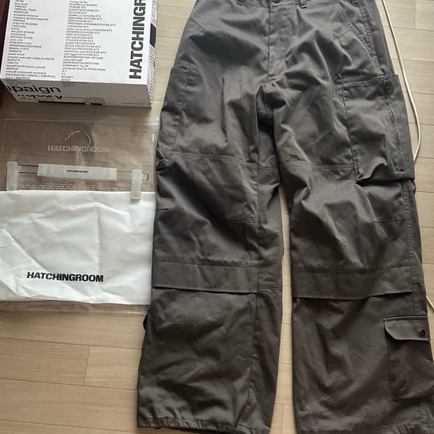 해칭룸 카고팬츠 새상품
