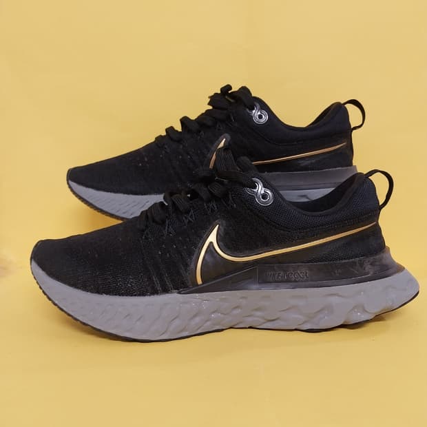 남성 나이키 리액트 인피니티 런 플라이니트 2  운동화 (265)