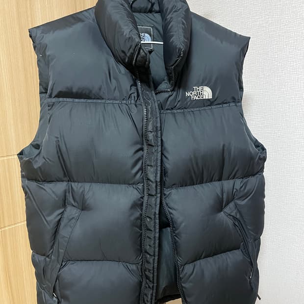 노스페이스 눕시 700 패딩조끼