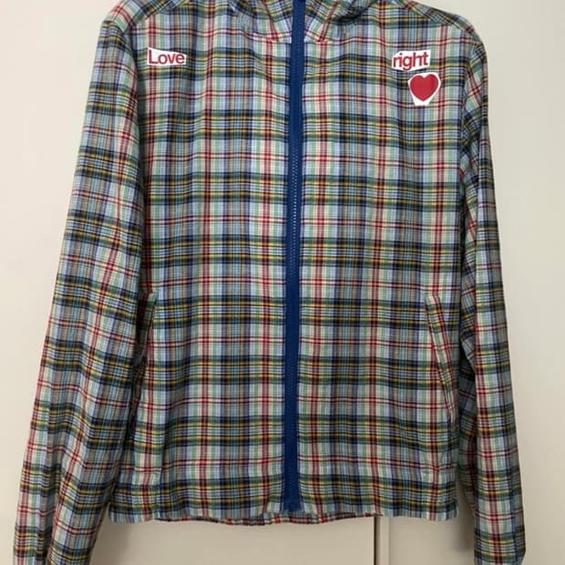 더뮤지엄비지터 LOVE CHECK JACKET 사이즈s