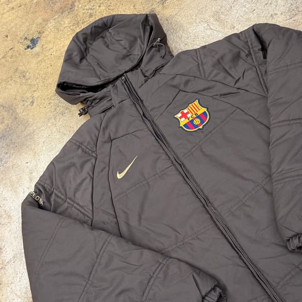 나이키 브라운 초코 바르셀로나 숏패딩 