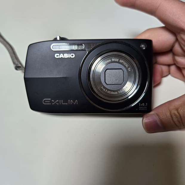 카시오 엑슬림 EX-Z2300 디지털 카메라