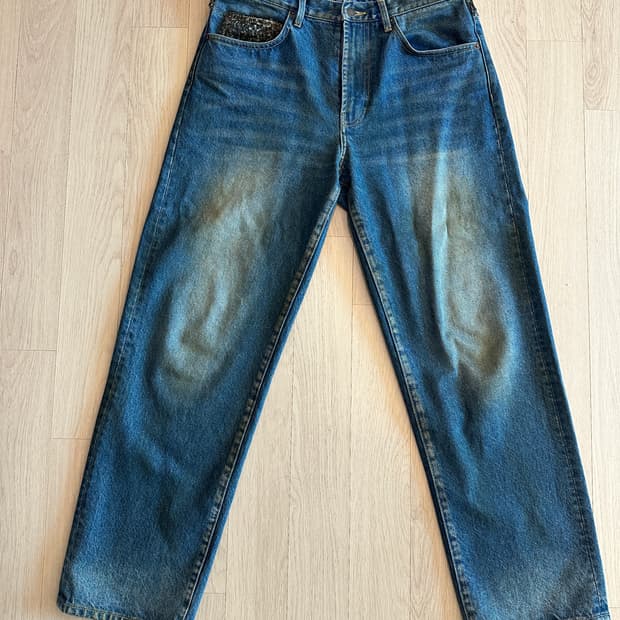 25FW  슈프림 레오파드 포우 퍼 루즈 핏 진 워시드 인디고