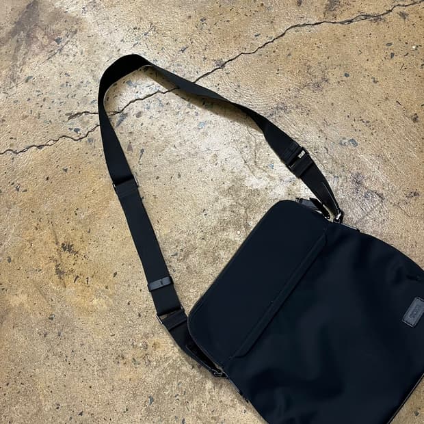 [정품] 투미 해리슨 스트래턴 크로스바디b8