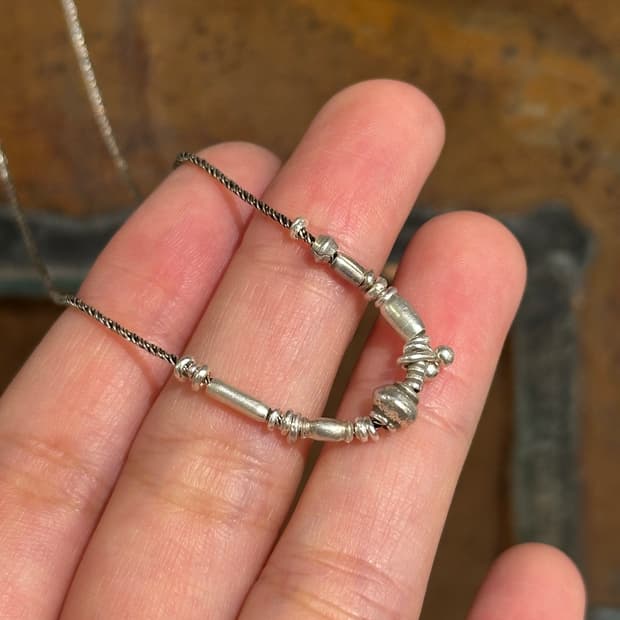 Musta karen Silver Mix Necklace