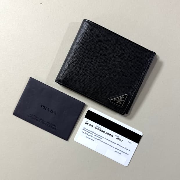 [정품/당일출고]프라다 사피아노 반지갑