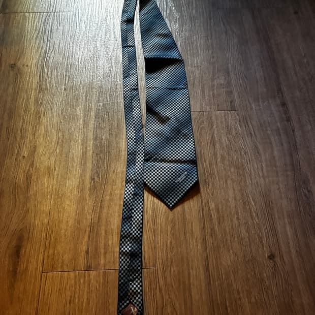 발렌티노 넥타이