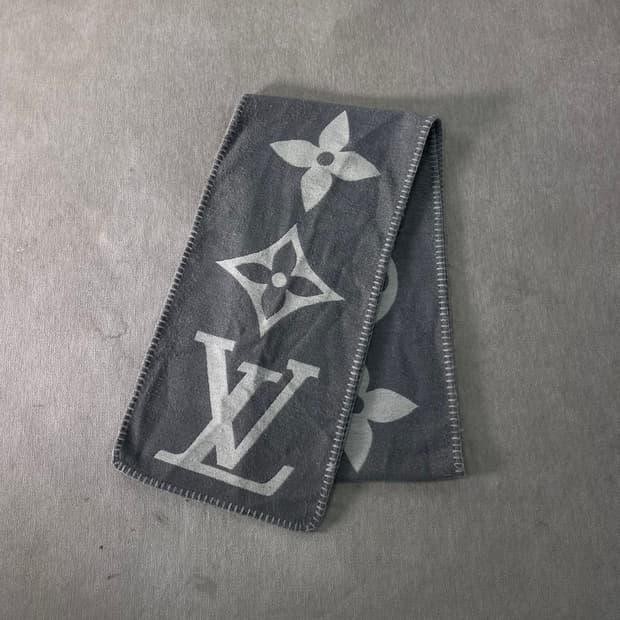 루이비통 모노그램 울 실크 머플러 
