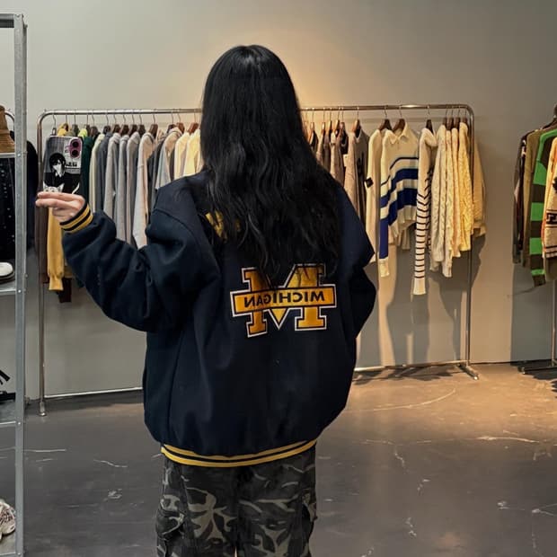 빈티지 백로고 바시티 재킷 A2425