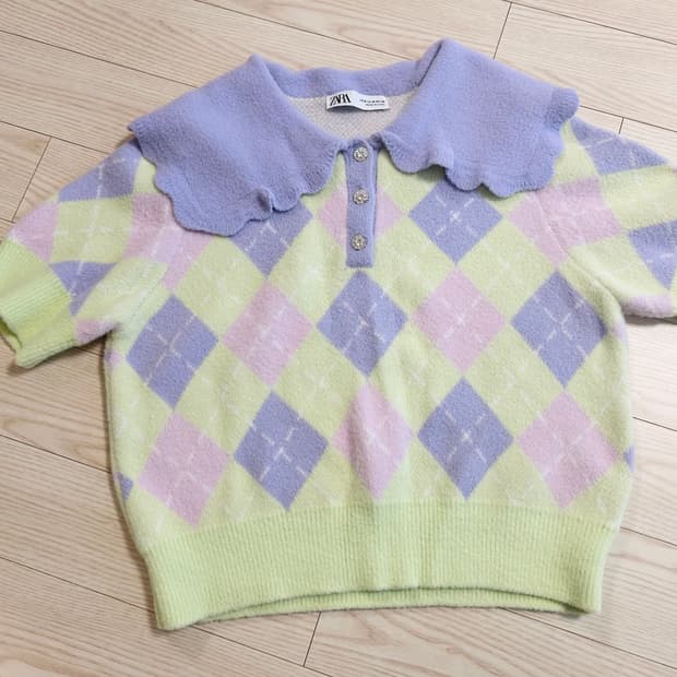 자라 보석단추 아가일 반팔 니트