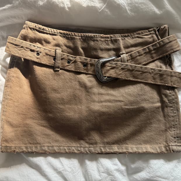ZARA 데미지드 버클 포인트 스커트 / 브라운