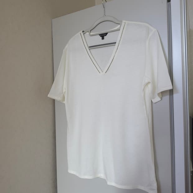 마시모두띠 V넥 반팔 티셔츠 아이보리