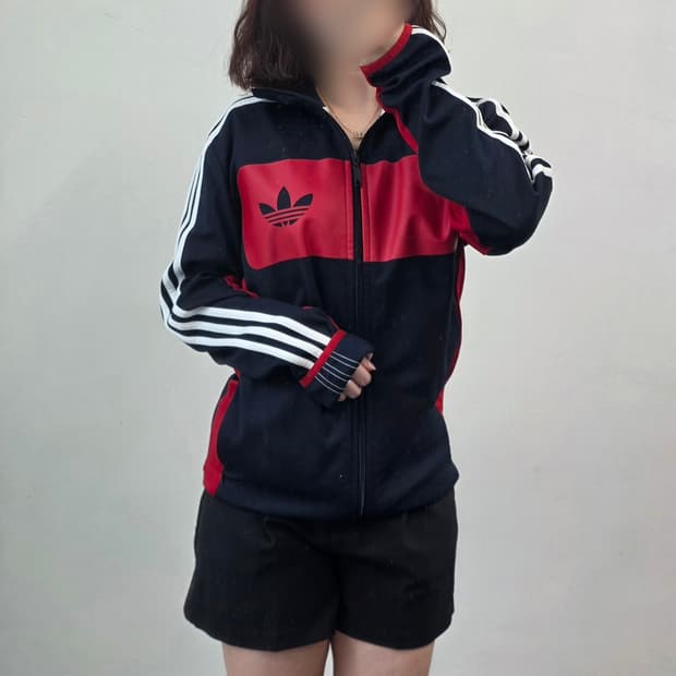 [프립]아디다스 오리지널 네이비/레드 져지