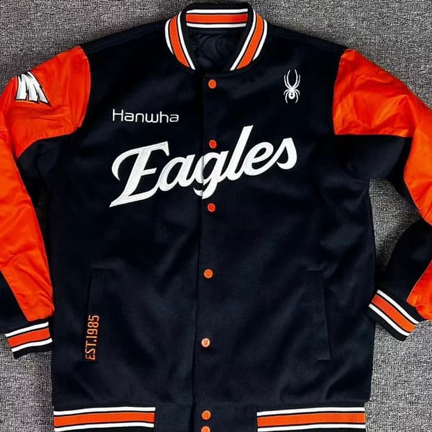 한화 이글스 25 어센틱 플러스 라인 레거시 리버시블 점퍼 M