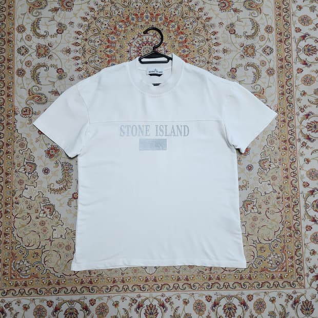 스톤아일랜드 리플렉티브 로고 반팔티셔츠 m
