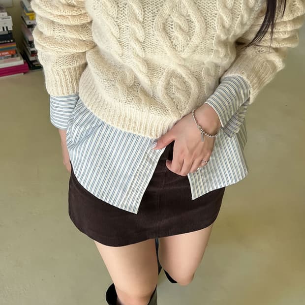 코듀로이 미니스커트(블랙 컬러)
